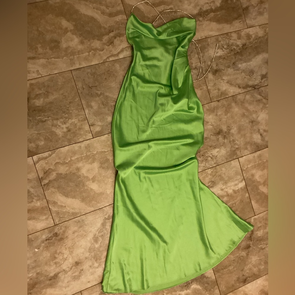 Women’s dress